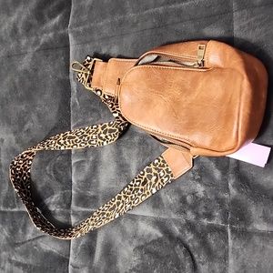 Crossbody Animal Print Guitar 🎸 Strap Zipper Bag